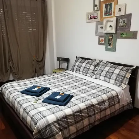 De Rossi ゲストハウス バーリ