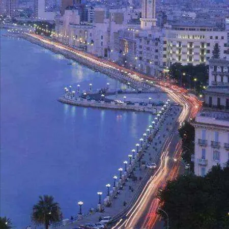 De Rossi ゲストハウス 4*