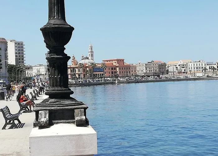 Pensión De Rossi Bari